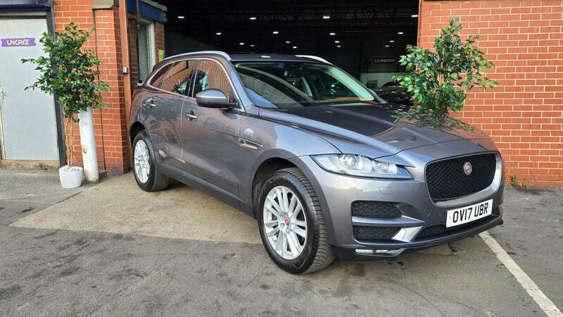 Used Jaguar F-Pace 2017 for sale - 77968085: Photo 7