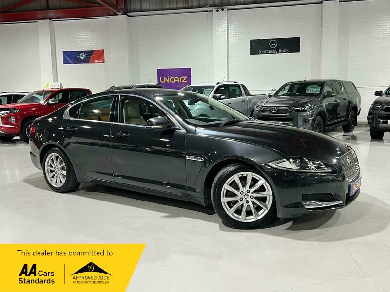 Used Jaguar XF 2013 for sale - 77735360: Photo 1