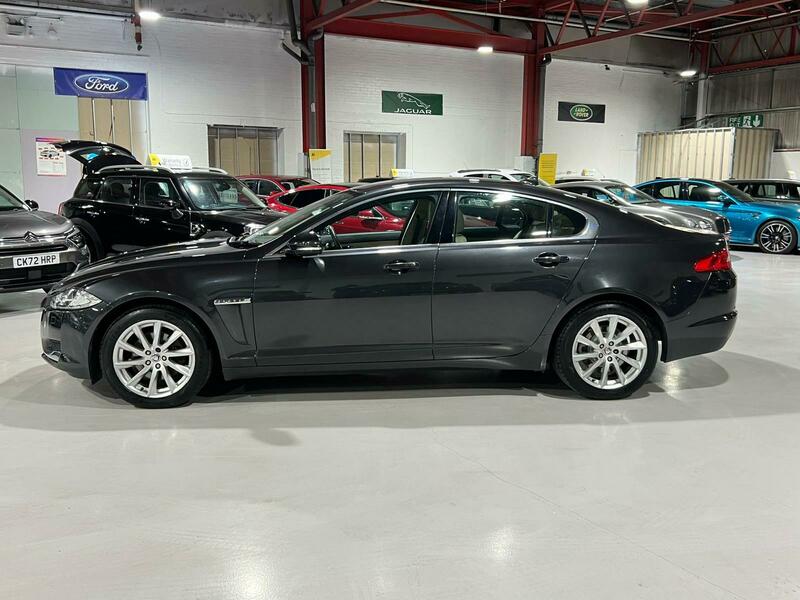Used Jaguar XF 2013 for sale - 77735360: Photo 11