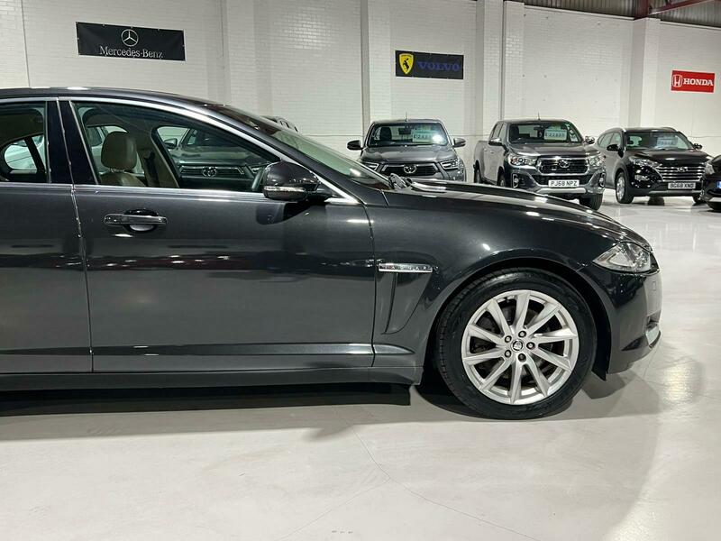 Used Jaguar XF 2013 for sale - 77735360: Photo 18