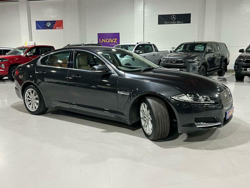 Used Jaguar XF 2013 for sale - 77735360: Photo 24