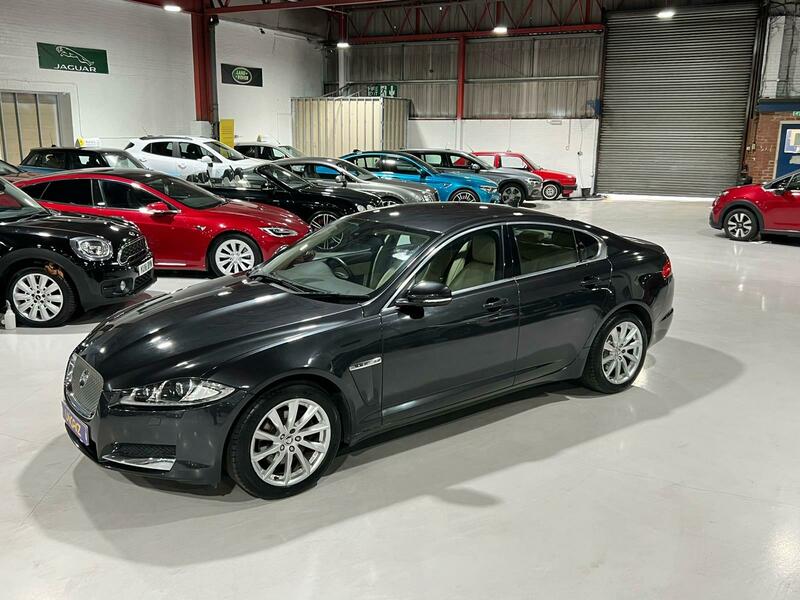 Used Jaguar XF 2013 for sale - 77735360: Photo 25