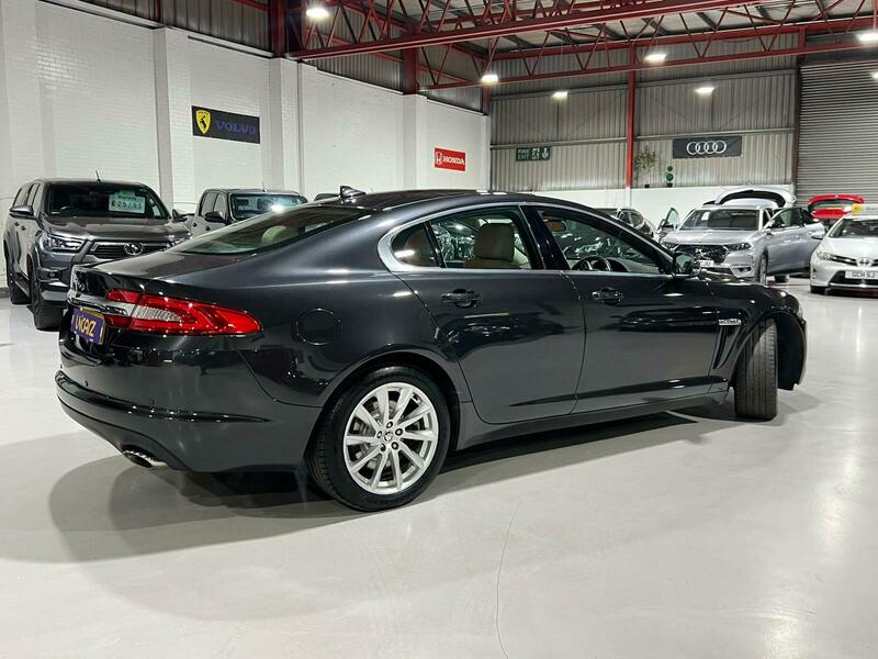 Used Jaguar XF 2013 for sale - 77735360: Photo 28