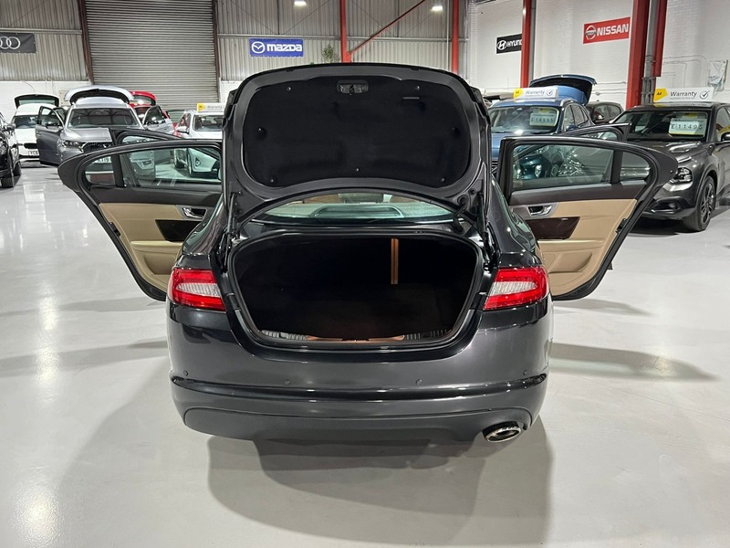 Used Jaguar XF 2013 for sale - 77735360: Photo 37