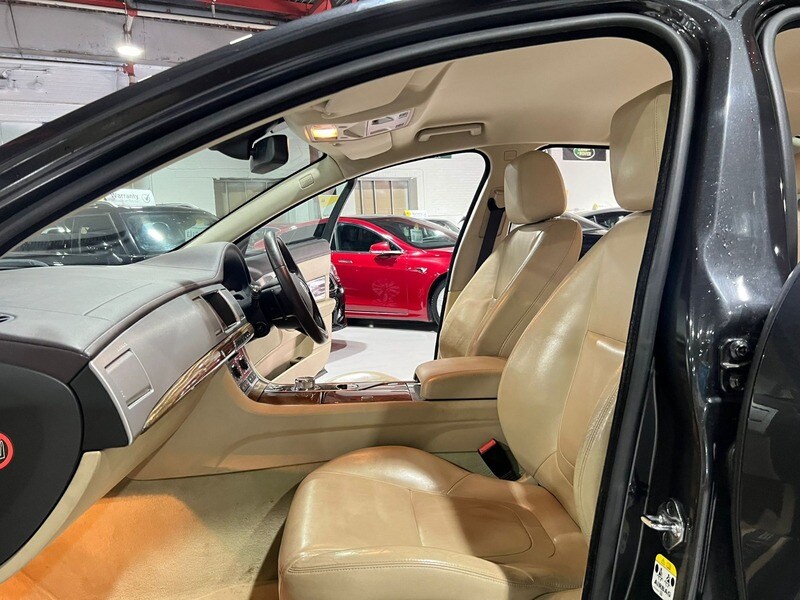 Used Jaguar XF 2013 for sale - 77735360: Photo 45