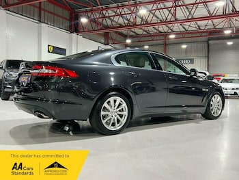 Used Jaguar XF 2013 for sale - 77735360: Photo