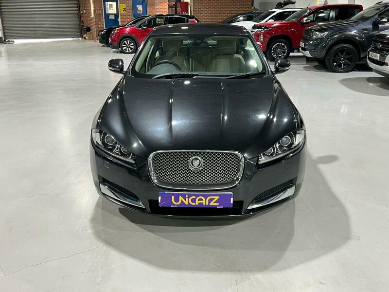 Used Jaguar XF 2013 for sale - 77735360: Photo 8