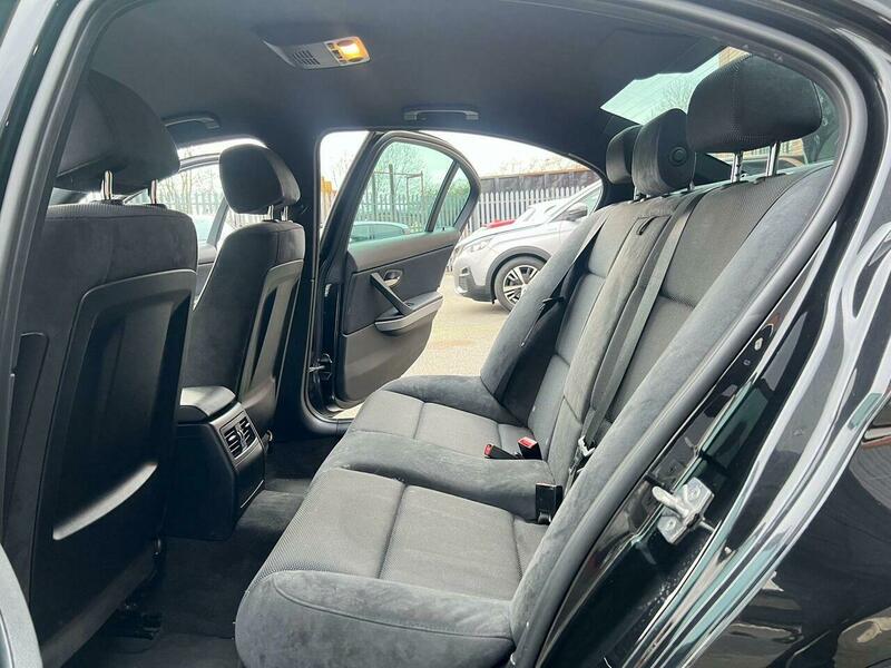 Used BMW 3 Series 2011 for sale - 77735287: Photo 31