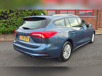 Used Ford Focus 2019 for sale - 79423365: Photo