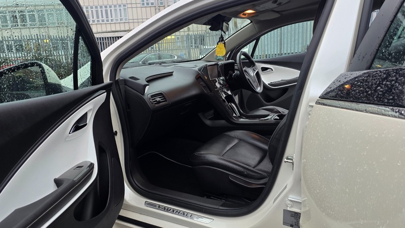 Used Vauxhall Ampera 2014 for sale - 77735305: Photo 50