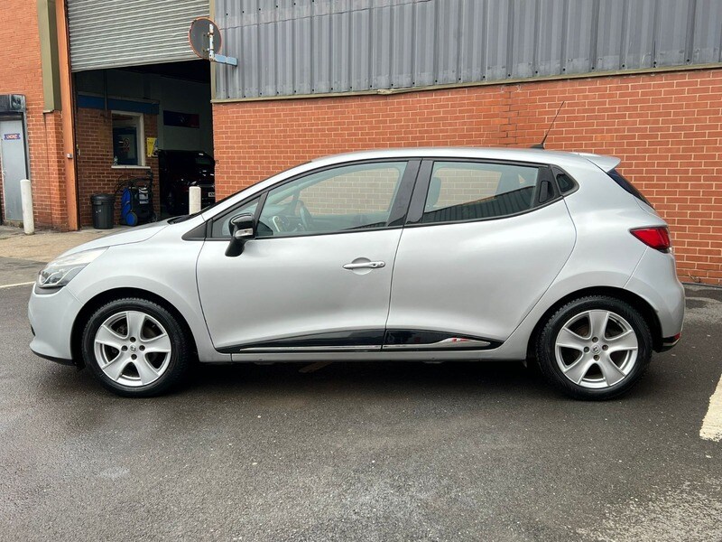 Used Renault Clio 2015 for sale - 77735343: Photo 15