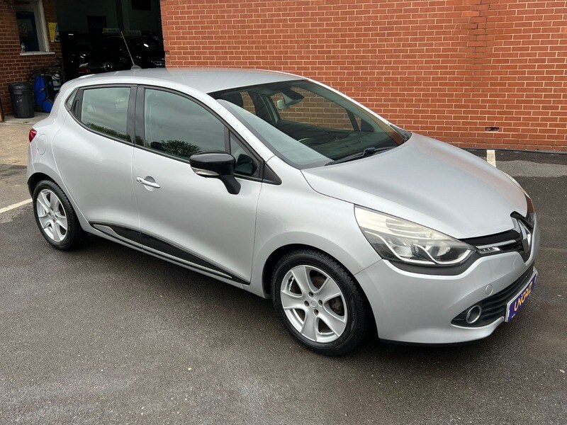 Used Renault Clio 2015 for sale - 77735343: Photo 29