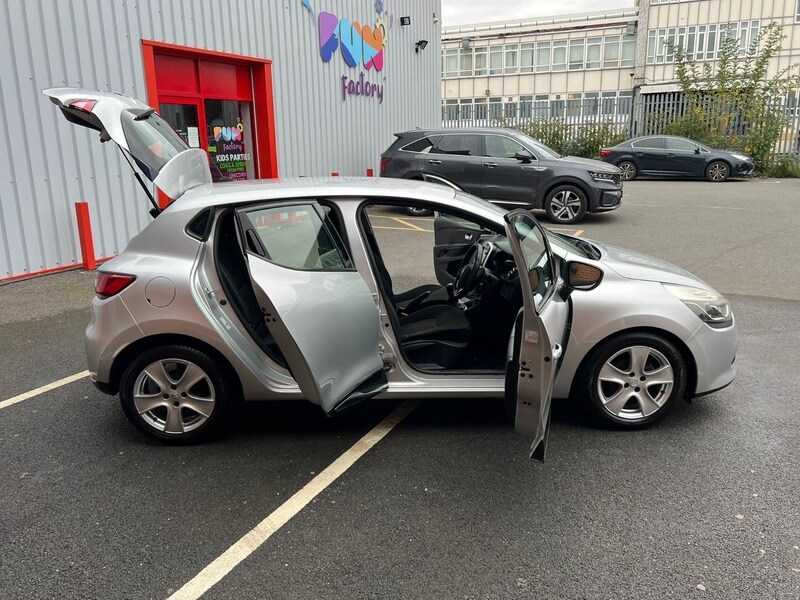 Used Renault Clio 2015 for sale - 77735343: Photo 46