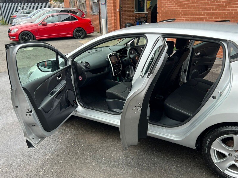 Used Renault Clio 2015 for sale - 77735343: Photo 47