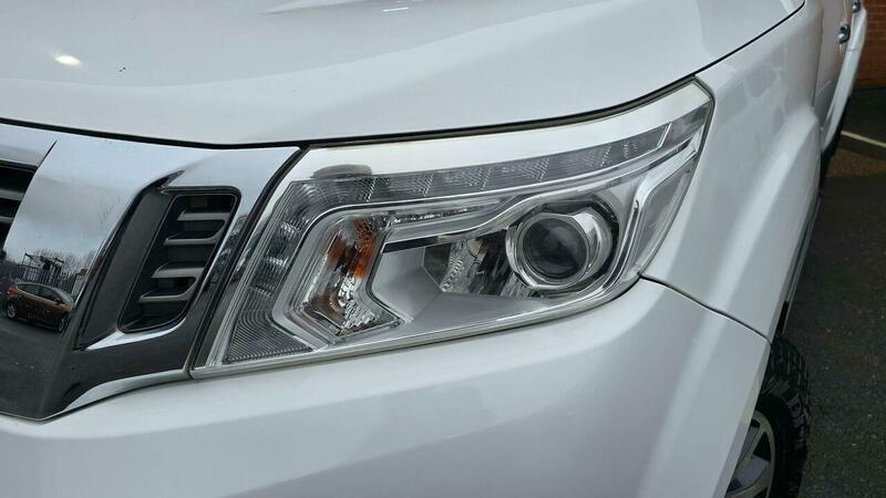Used Nissan Navara 2018 for sale - 77735392: Photo 10