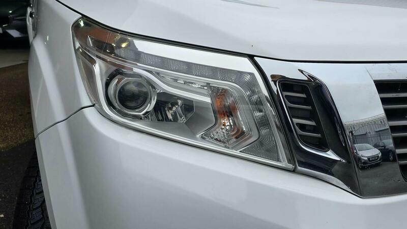Used Nissan Navara 2018 for sale - 77735392: Photo 11