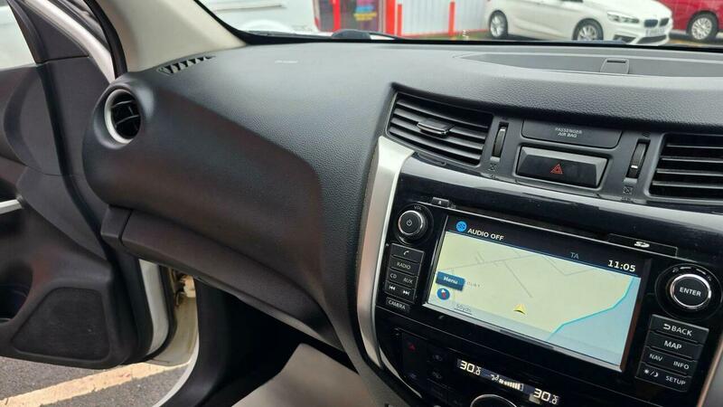 Used Nissan Navara 2018 for sale - 77735392: Photo 36