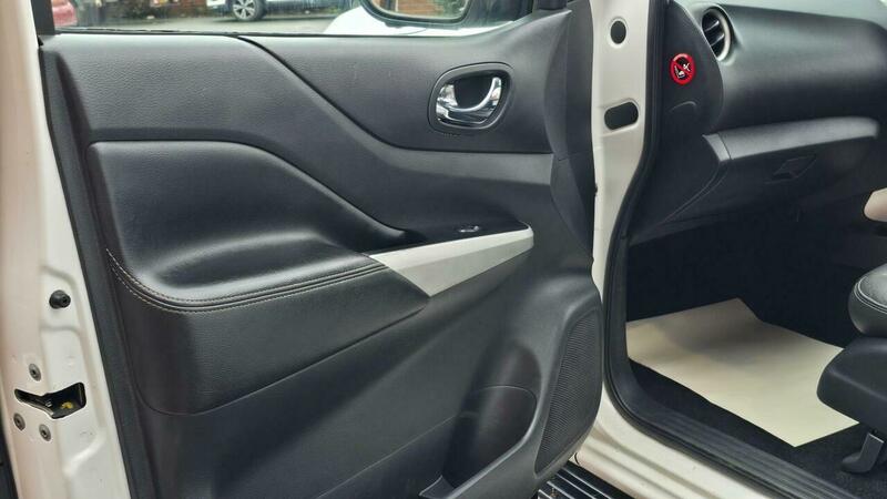 Used Nissan Navara 2018 for sale - 77735392: Photo 42