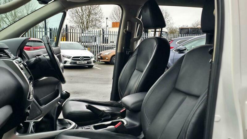 Used Nissan Navara 2018 for sale - 77735392: Photo 47