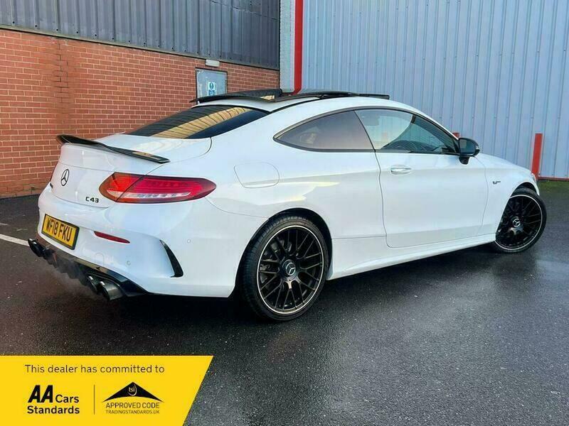 Used Mercedes-Benz C Class 2018 for sale - 77735390: Photo 4