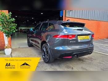 Used Jaguar F-Pace 2016 for sale - 77735272: Photo