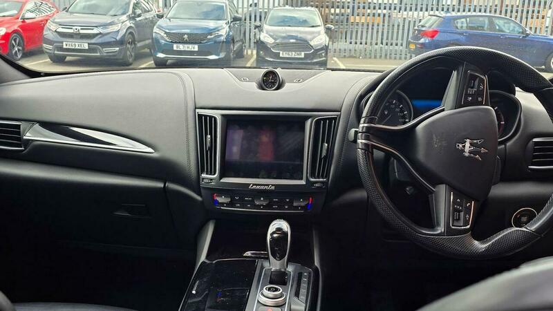 Used Maserati Levante 2017 for sale - 78140947: Photo 26