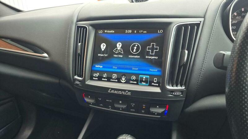 Used Maserati Levante 2017 for sale - 78140947: Photo 37