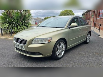 Used Volvo S40 2009 for sale - 79574897: Photo