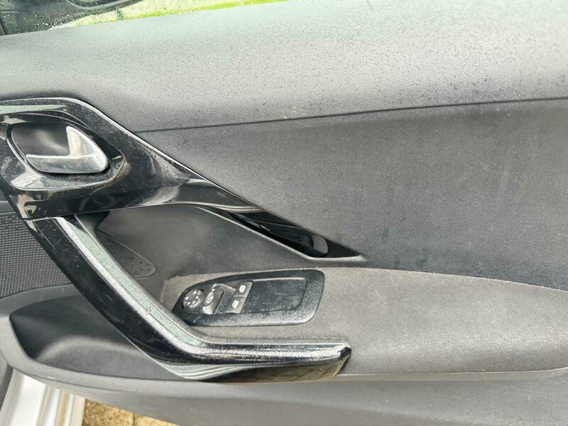 Used Peugeot 208 2018 for sale - 77798488: Photo 21