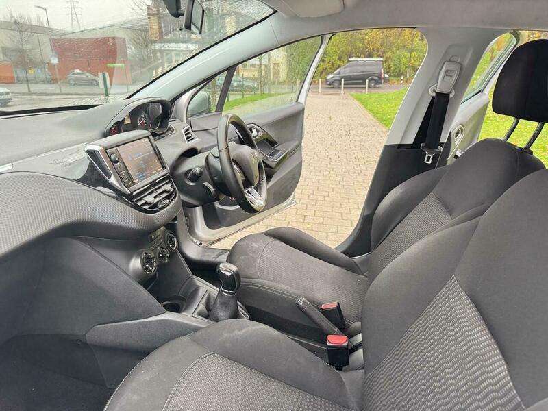 Used Peugeot 208 2018 for sale - 77798488: Photo 26