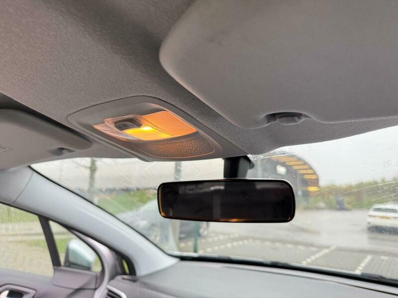 Used Peugeot 208 2018 for sale - 77798488: Photo 31