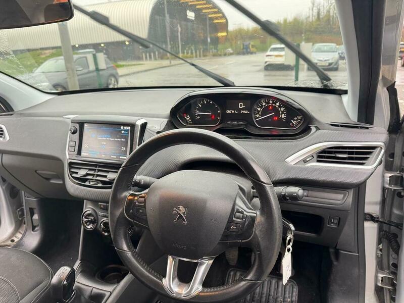 Used Peugeot 208 2018 for sale - 77798488: Photo 32