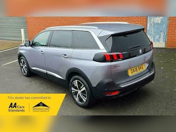 Used Peugeot 5008 2018 for sale - 77735401: Photo