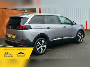 Used Peugeot 5008 2018 for sale - 77735401: Photo