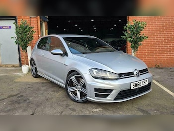 Used Volkswagen Golf 2017 for sale - 77766020: Photo