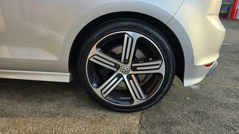 Used Volkswagen Golf 2017 for sale - 77766020: Photo 29