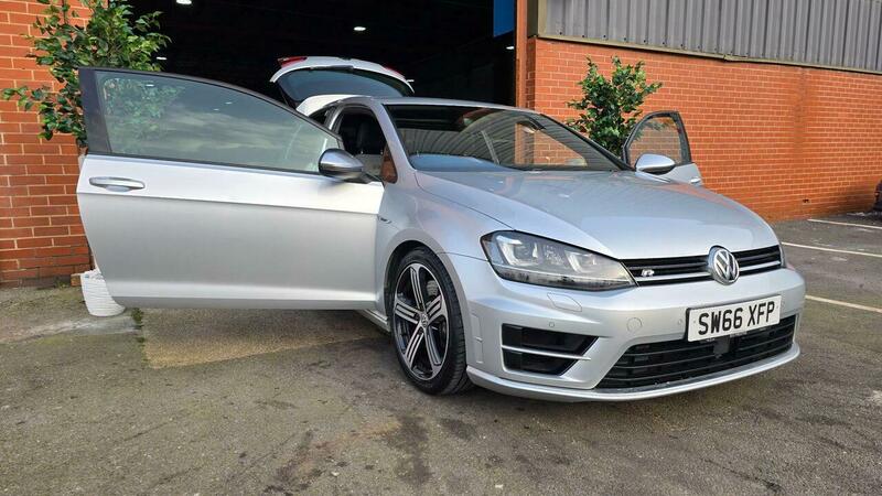 Used Volkswagen Golf 2017 for sale - 77766020: Photo 33