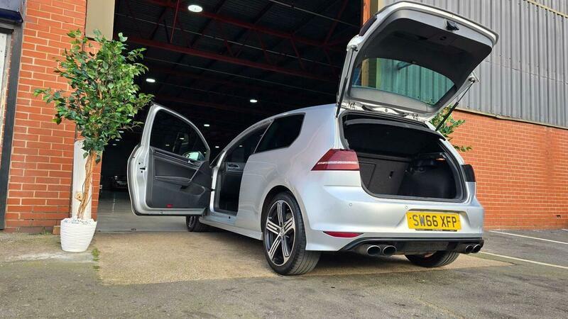 Used Volkswagen Golf 2017 for sale - 77766020: Photo 40