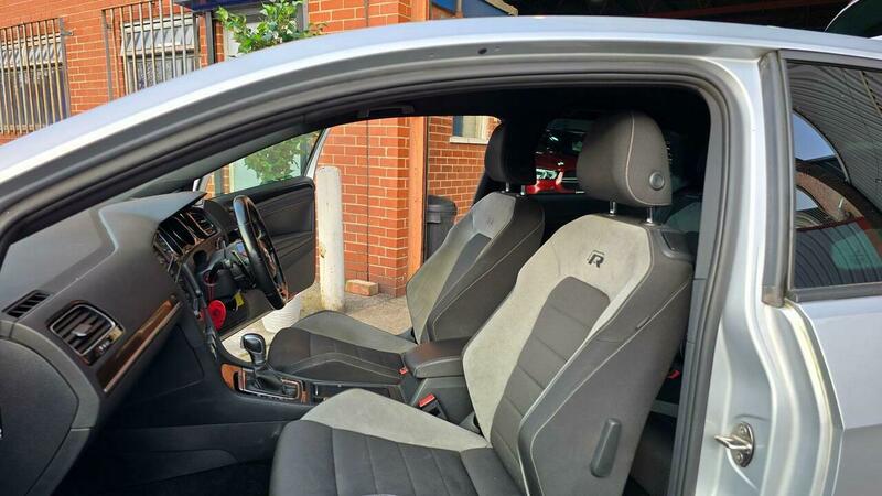 Used Volkswagen Golf 2017 for sale - 77766020: Photo 45