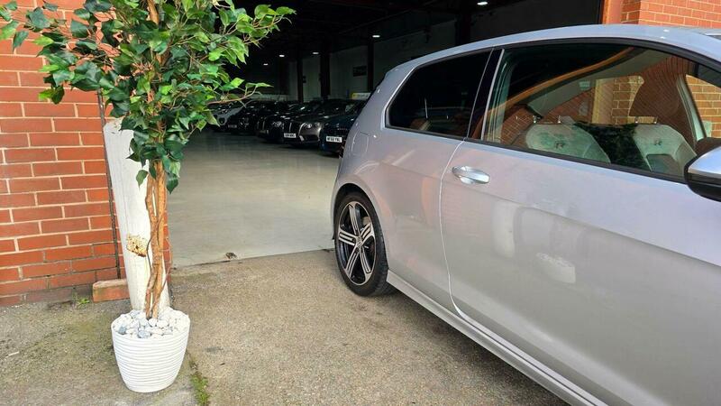 Used Volkswagen Golf 2017 for sale - 77766020: Photo 7