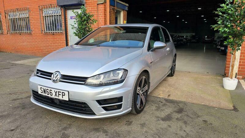 Used Volkswagen Golf 2017 for sale - 77766020: Photo 9