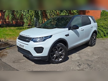 Used Land Rover Discovery Sport 2019 for sale - 79000511: Photo