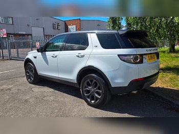 Used Land Rover Discovery Sport 2019 for sale - 79000511: Photo