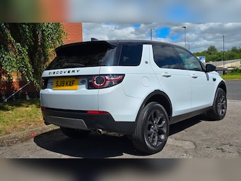 Used Land Rover Discovery Sport 2019 for sale - 79000511: Photo