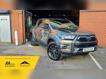 Used Toyota Hilux 2023 for sale - 79000473: Photo