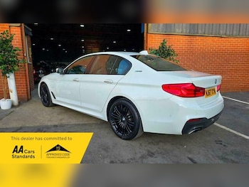 Used BMW 5 Series 2017 for sale - 77968104: Photo