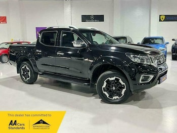 Used Nissan Navara 2017 for sale - 77735406: Photo