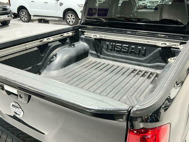 Used Nissan Navara 2017 for sale - 77735406: Photo 22