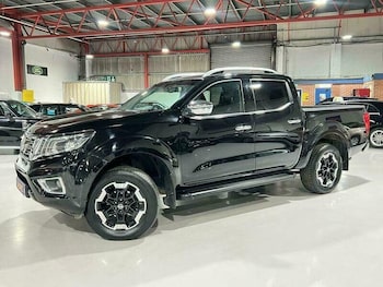 Used Nissan Navara 2017 for sale - 77735406: Photo