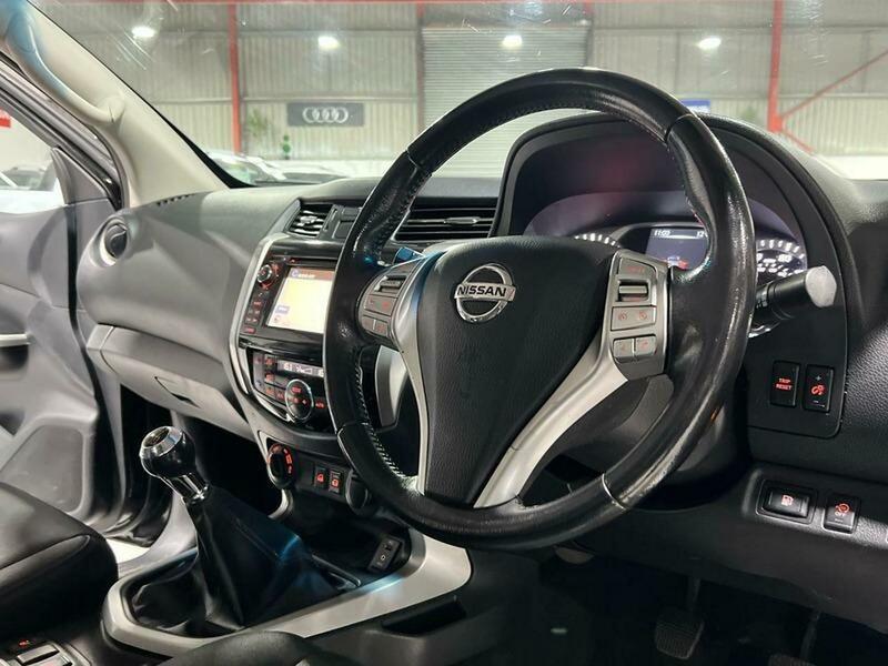 Used Nissan Navara 2017 for sale - 77735406: Photo 50